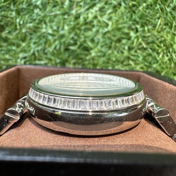 Michael Kors Skylar MK5866 Women Stainless Steel Analog Dial Quartz Watch JNA862 - Picture 6 of 12